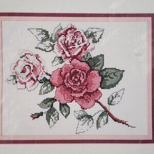 Bucilla Counted Cross-stitch Kit Pink Roses #40301 VTG 9x12